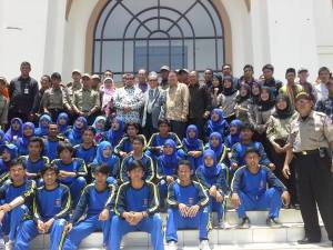 Mensos-di-UIN-300x225