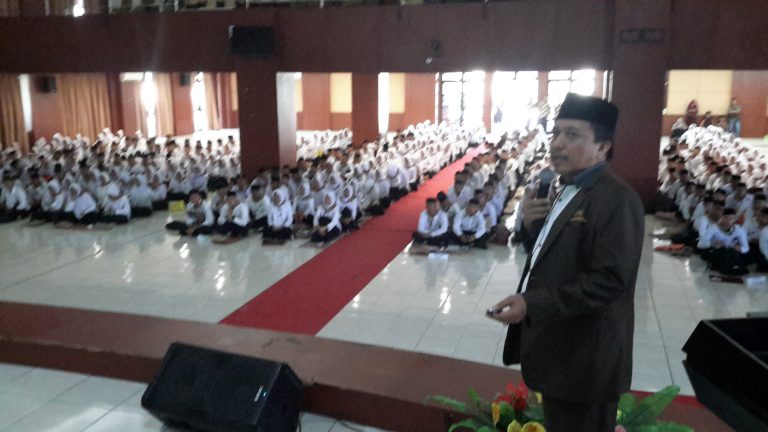 dosen dan maba