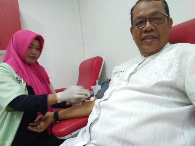 Donor darah sukarela