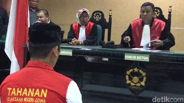 Dosen Pembunuh Zulaikha