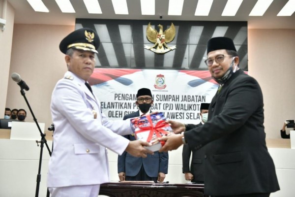 Walkot Makassar