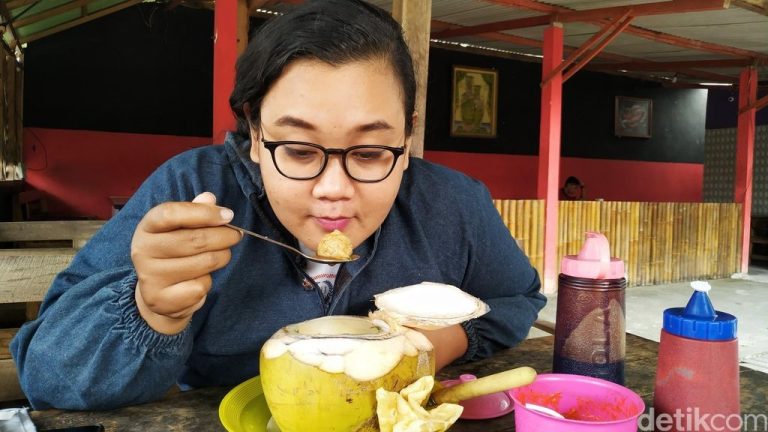 Bakso Kelapa Muda