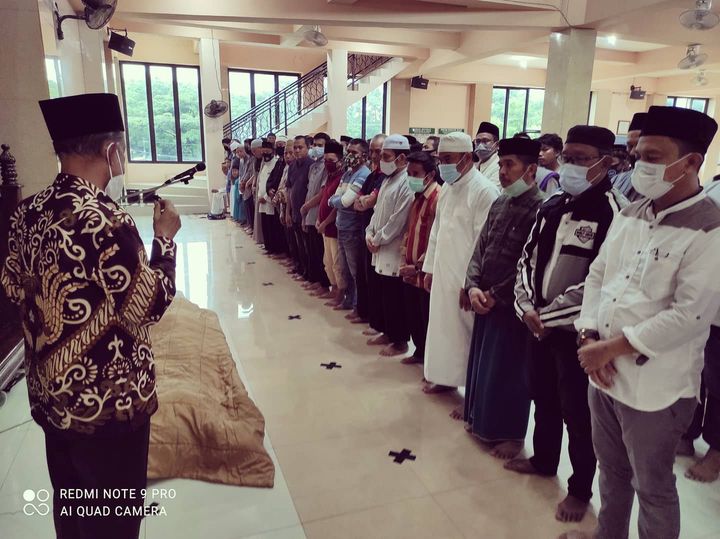 Almarhum Ibrahim Bonro