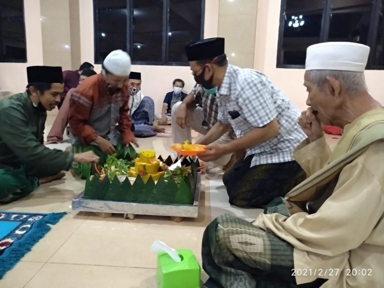 TUMPENG DANNY