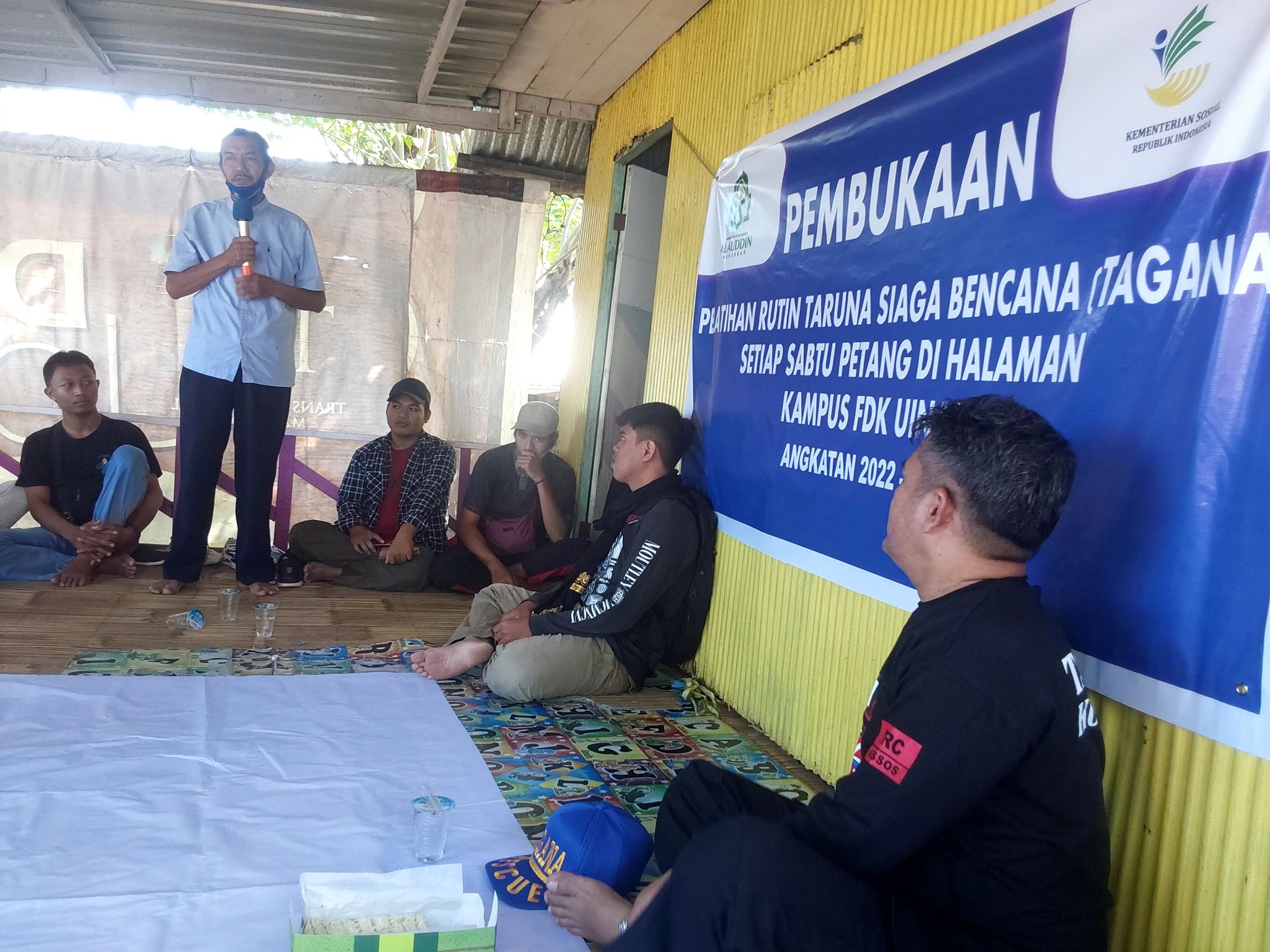 PEMBUKAAN TAGANA