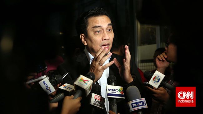 EFFENDI SIMBOLONG