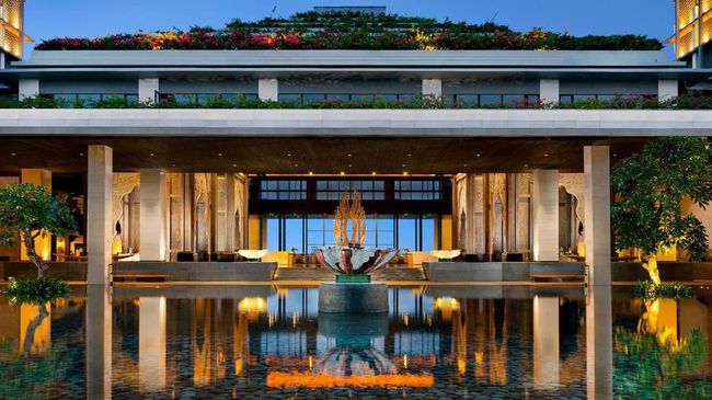 siapa pemilik hotel bali