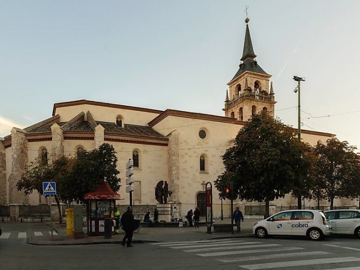 Muhammadiyah Beli tiga Gereja