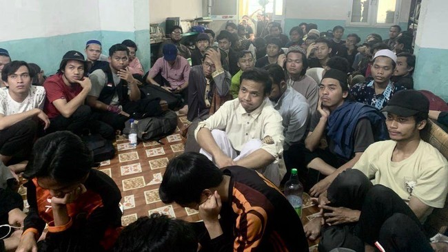 TNI Kirim Kapal