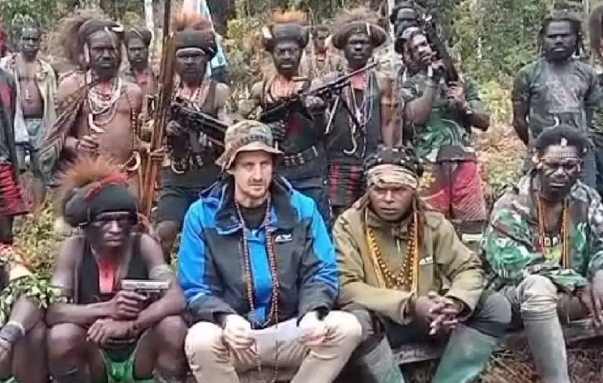 Papua Pilot