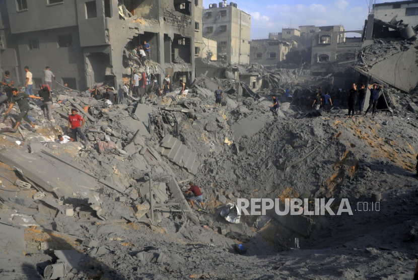 pUTRA mAHKOTA gUGUR DI gAZA