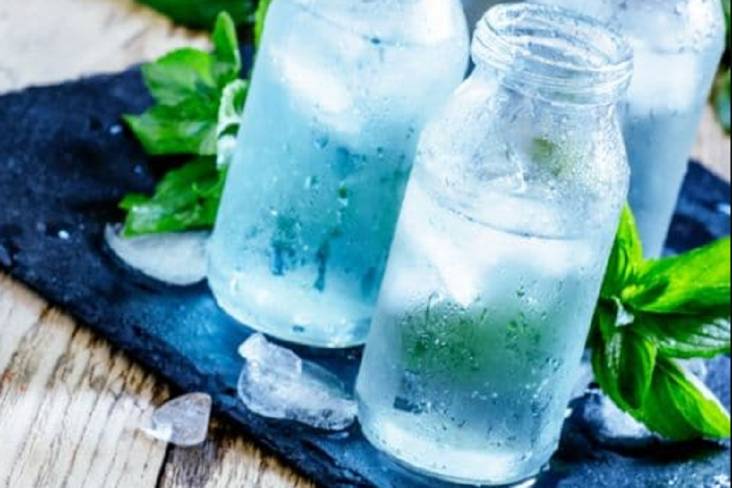 AIR MINUM DINGIN