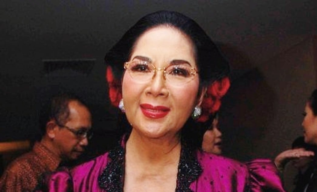 TITIEK PUSPA