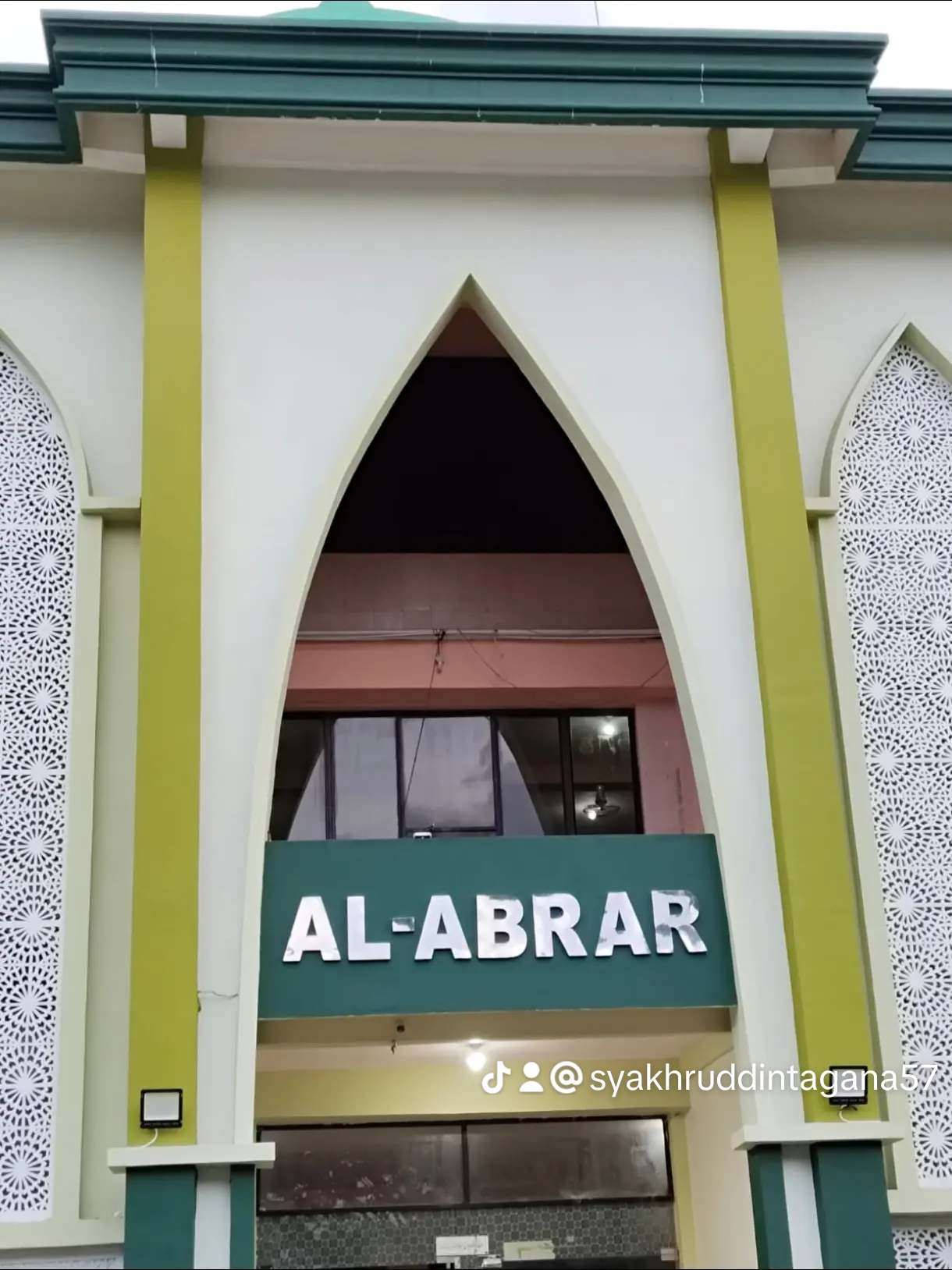 AL ABRAR