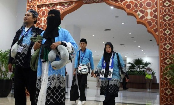 TUKANG IKAN CALON HAJI - OK