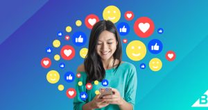 4831CD_Facebook-Live-Shopping-articlethumbnail-1