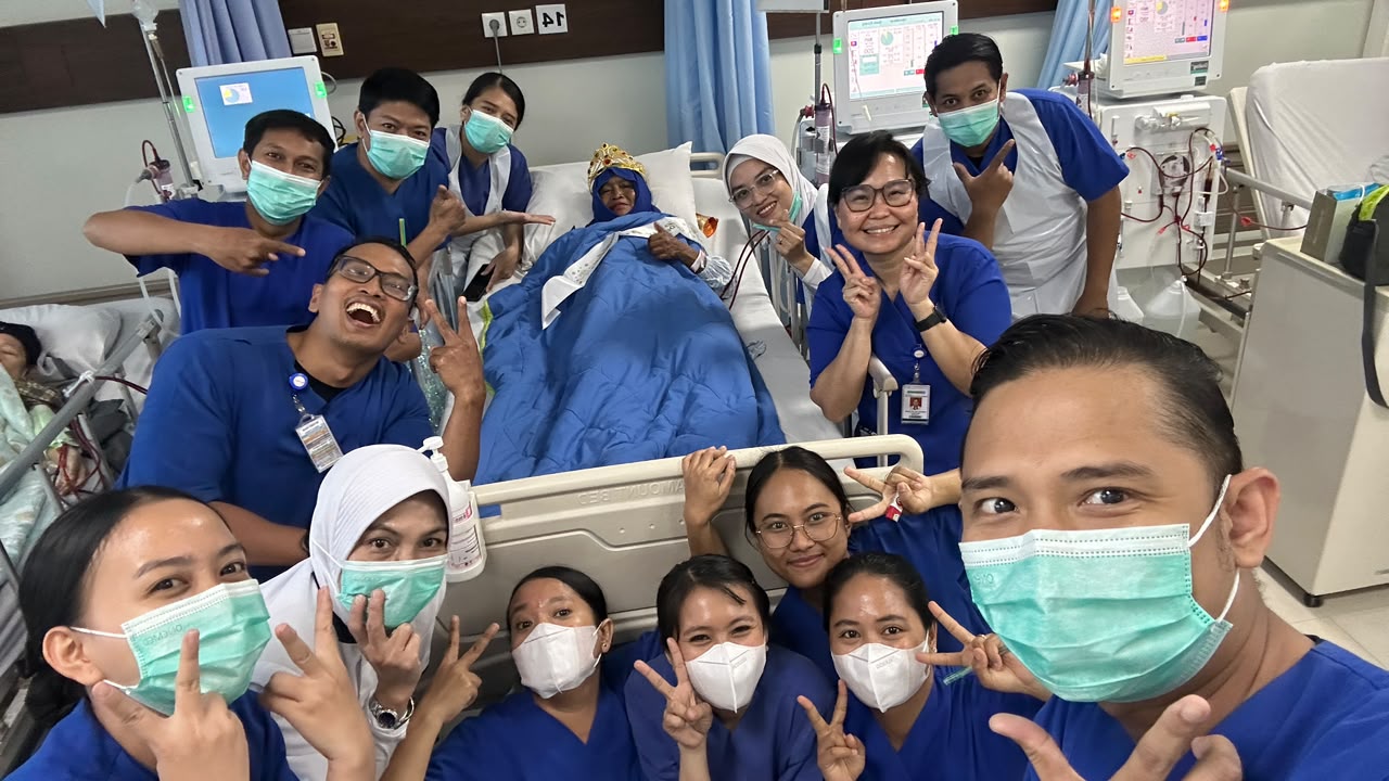 ULTAH HEBOH