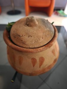 KENDI NABILA