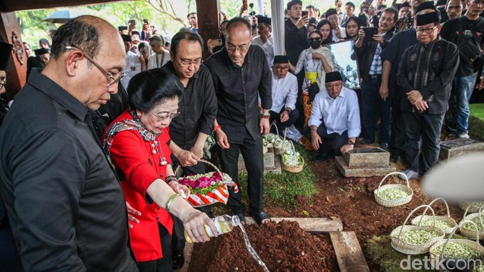 MEGAWATI